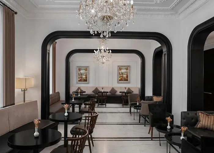 Lush Taksim - Special Category 4*