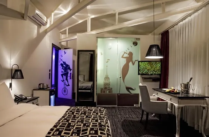 Lush Taksim - Special Category 4*