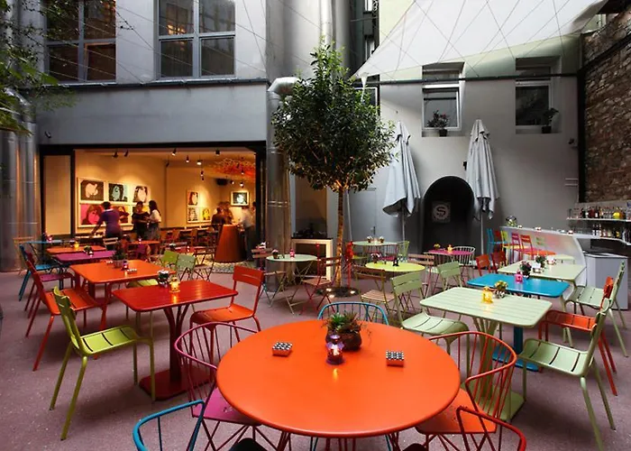 Lush Taksim - Special Category