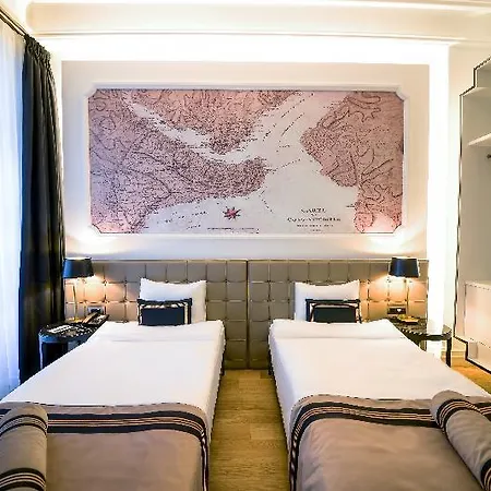 Lush Taksim - Special Category