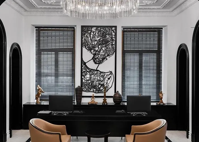 Lush Taksim - Special Category Hotel