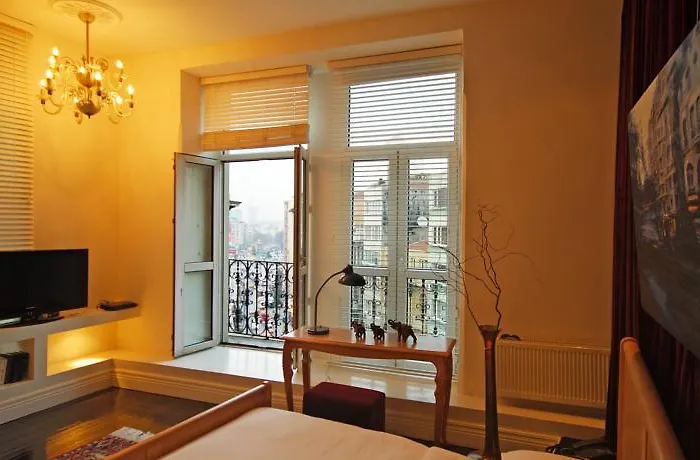 Lush Taksim - Special Category Hotel