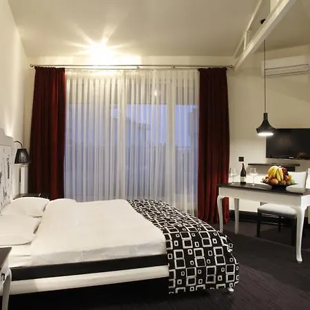 Szálloda Lush Taksim - Special Category 4*