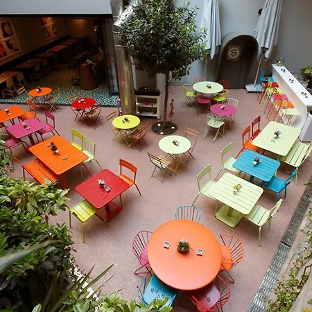 Lush Taksim - Special Category Isztambul