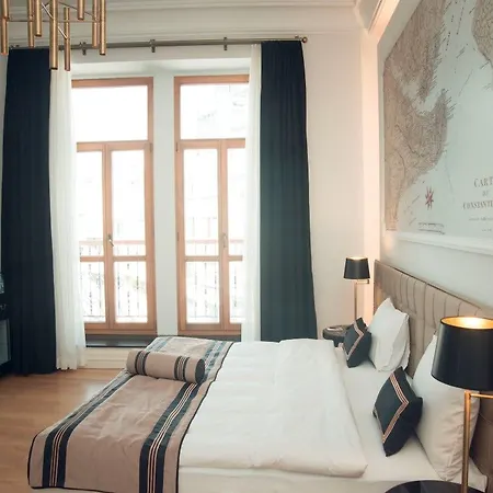 Lush Taksim - Special Category