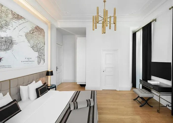 Lush Taksim - Special Category 4*