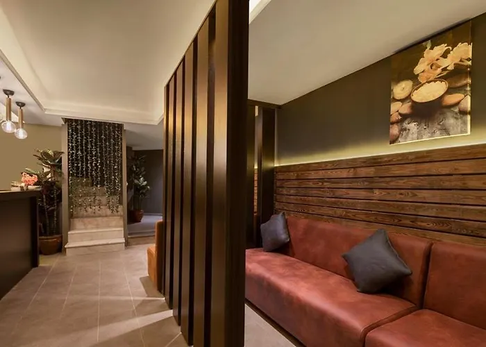 Lush Taksim - Special Category 4*