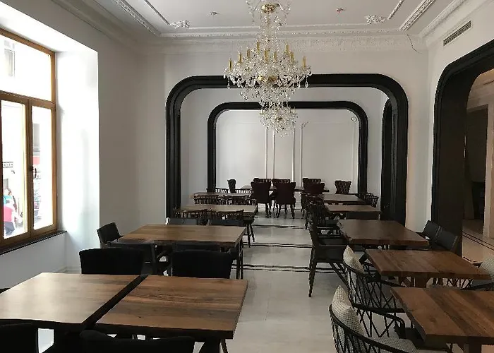 Lush Taksim - Special Category