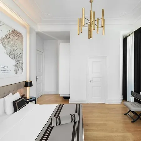 Lush Taksim - Special Category 4*