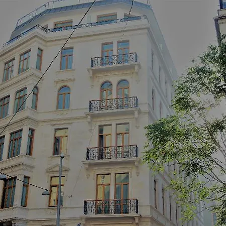 Lush Taksim - Special Category Otel 4*