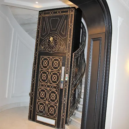 Lush Taksim - Special Category Hotel