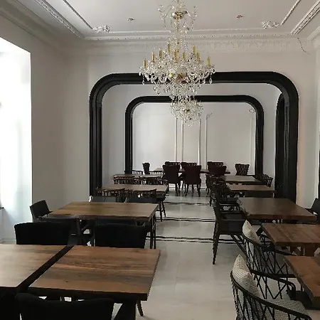 Lush Taksim - Special Category