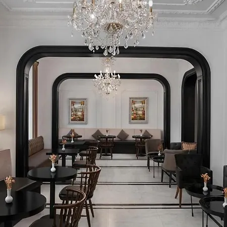 Lush Taksim - Special Category 4*