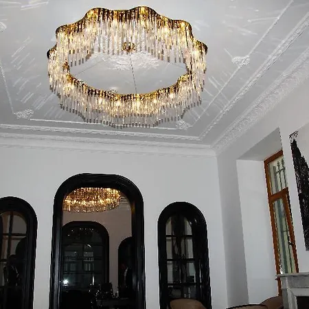 Lush Taksim - Special Category 4*