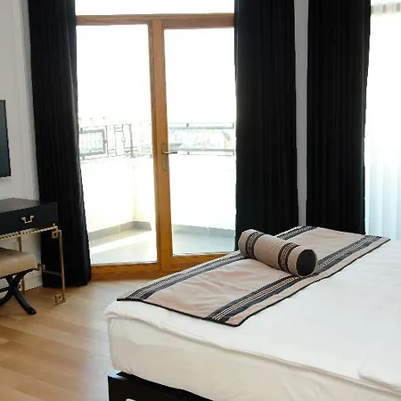 Lush Taksim - Special Category Stambuł