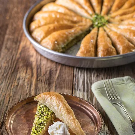 Lush Taksim - Special Category 4*