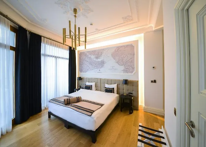 Lush Taksim - Special Category מלון 4*